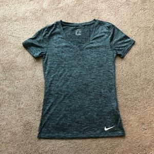 Nike dry fit women xs T-shirt